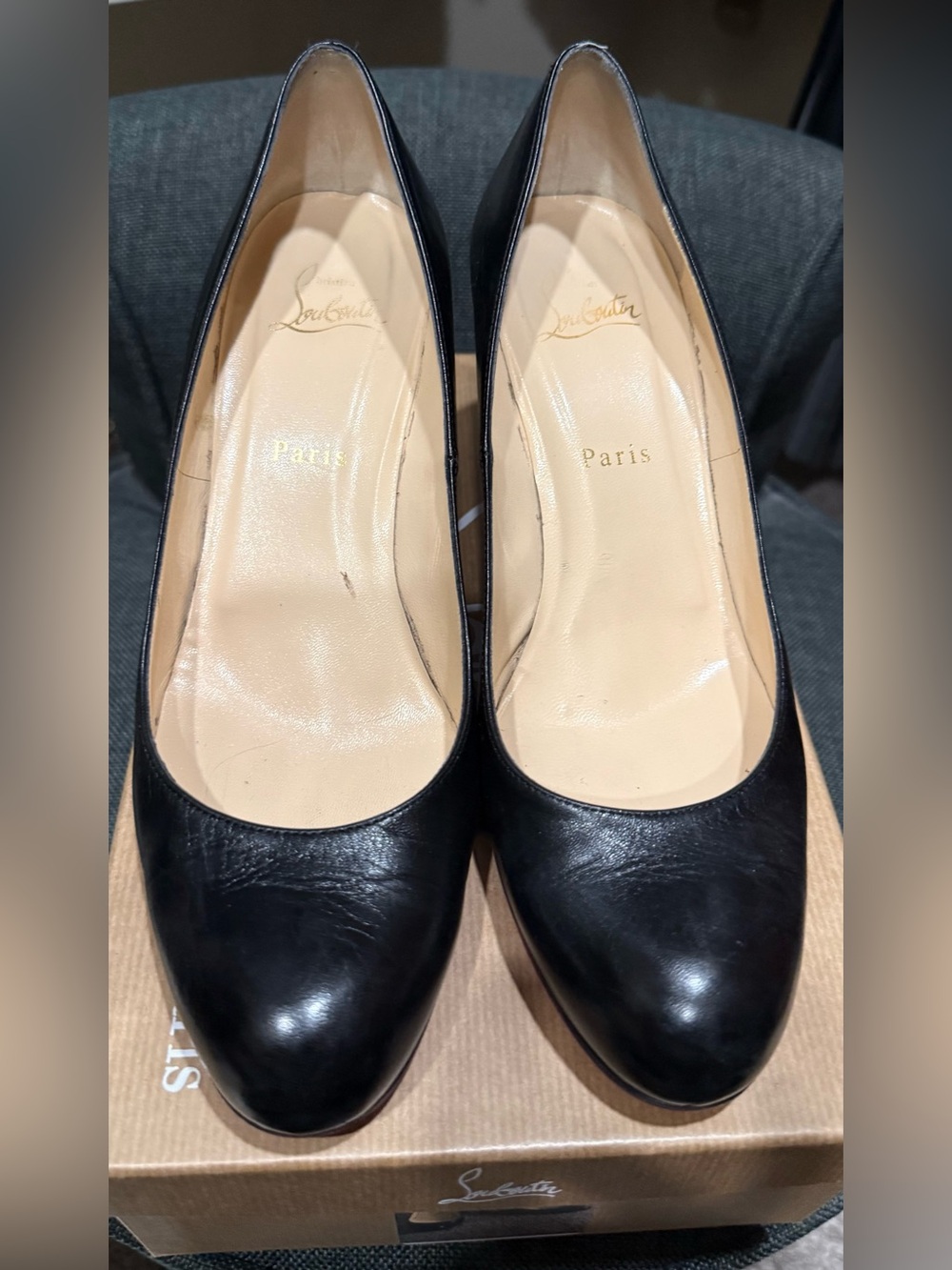 Christian Louboutin Black Leather Round-Toe Pumps - Classic Black